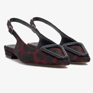 Vince Camuto Women's Savy Mule In Flame/Black Real Calf Hair Flat